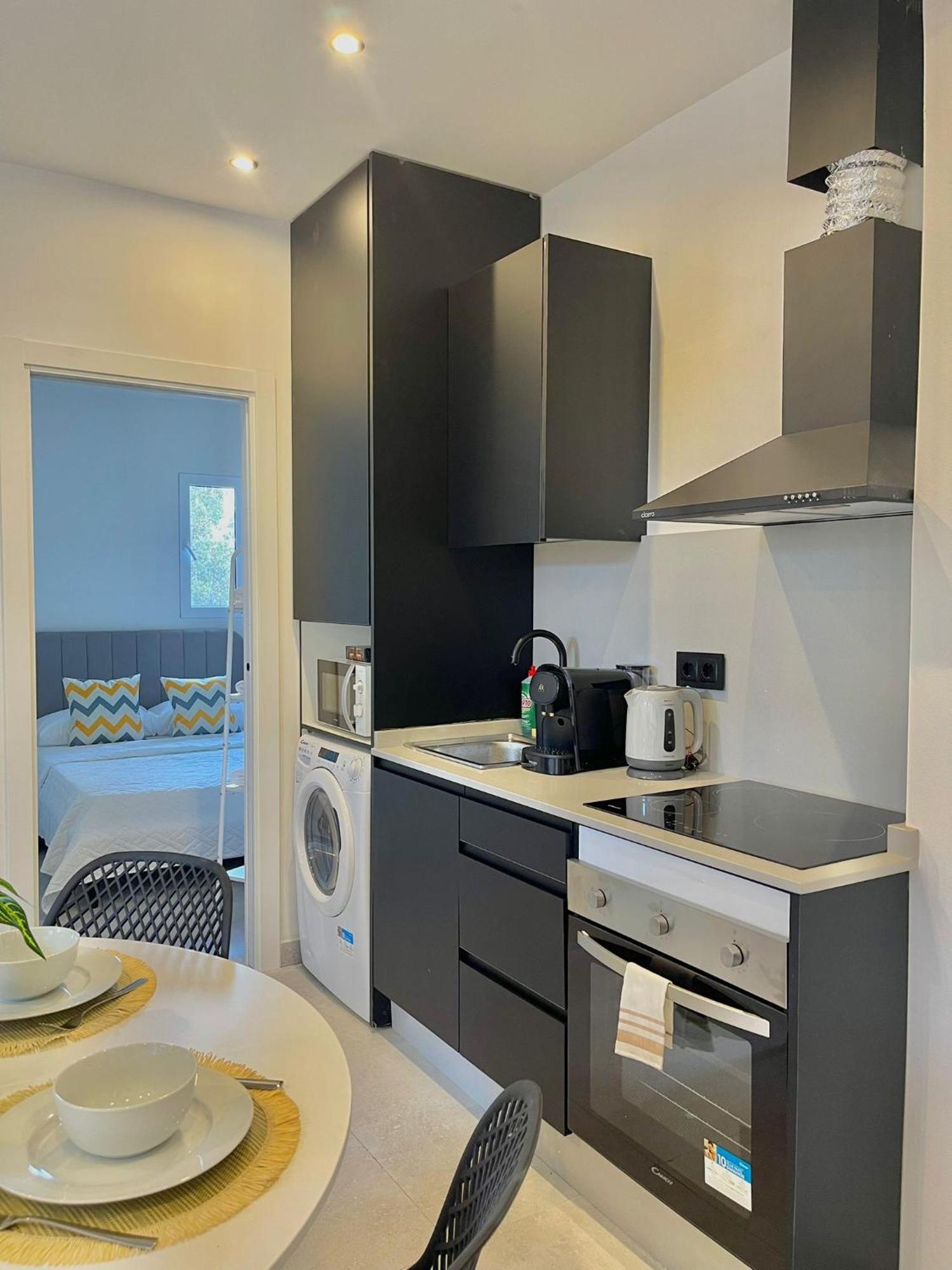 Palm Beach Rentals Аликанте Экстерьер фото